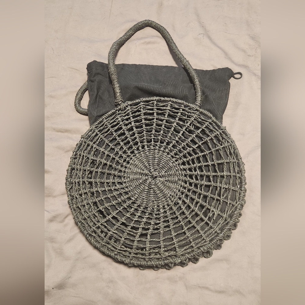Topshop Black Wicker Beach Bag - Picture 2 of 6